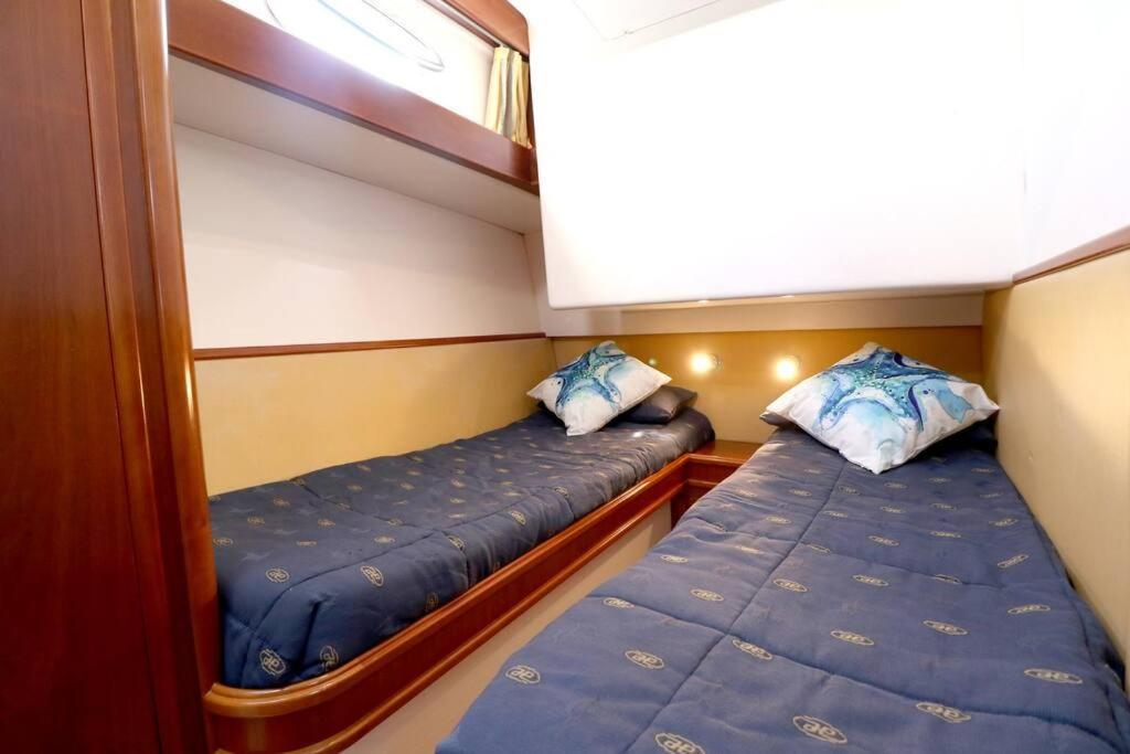Private Yacht, We Love Our Guests Lisbona Esterno foto